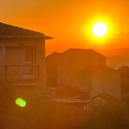 Il Bacio Del Sole Serreta